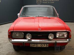 Image 5/50 of Opel Commodore 2,5 GS&#x2F;E (1970)