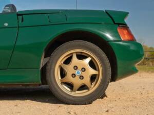 Image 7/50 of Lotus Elan (1991)