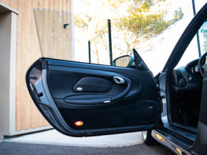 Afbeelding 32/50 van Porsche 911 Carrera 4S (2004)