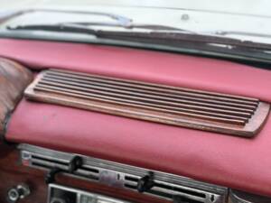 Image 41/132 of Mercedes-Benz 220 SE b (1963)