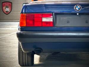 Imagen 70/86 de BMW 318i (1994)