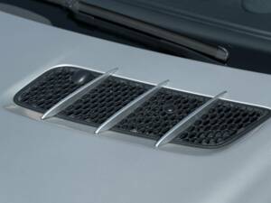Image 26/50 of Mercedes-Benz SL 55 AMG (2002)