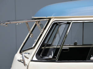 Image 30/60 of Volkswagen T1 Kombi (1964)