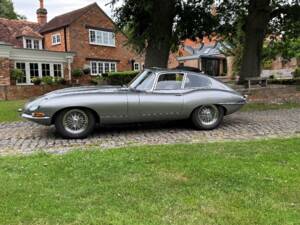 Image 6/30 de Jaguar Type E 4.2 (1965)