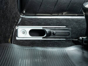 Bild 32/64 von Porsche 911 2.0 (1965)