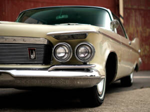 Immagine 9/14 di Chrysler Imperial Coupe (1961)