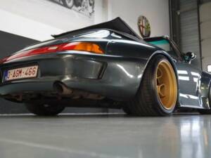 Image 35/50 of Porsche 911 Carrera RWB (1995)