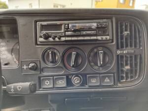 Image 35/51 of Saab 900 Turbo (1991)