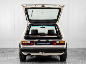 Image 50/50 de Volkswagen Golf I GTI Pirelli 1.8 (1983)
