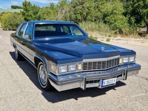 Afbeelding 7/7 van Cadillac Fleetwood Brougham (1977)