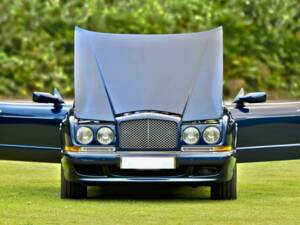 Image 21/50 de Bentley Azure Mulliner (2003)