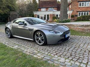 Afbeelding 42/49 van Aston Martin V12 Vantage (2009)