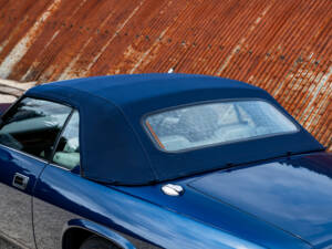 Image 16/38 of Jaguar XJS 4.0 (1995)