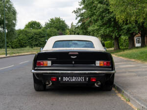 Immagine 8/32 di Aston Martin V8 Vantage Volante (1988)