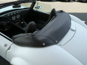 Immagine 9/16 di Wiesmann Roadster MF3 (2010)