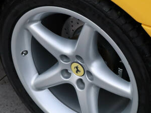 Image 47/50 of Ferrari 550 Maranello (1999)