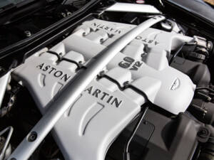 Image 92/99 of Aston Martin DBS Volante (2012)