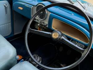 Immagine 22/22 di Morris Minor 1000 Traveller (1970)