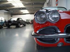 Image 24/50 of Chevrolet Corvette (1958)