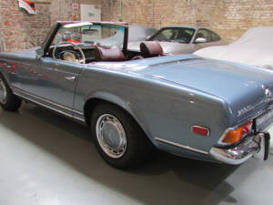 Bild 5/26 von Mercedes-Benz 280 SL (1969)