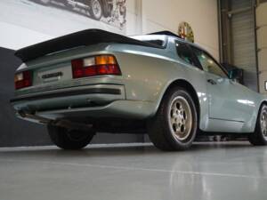 Image 29/50 de Porsche 944 Turbo (1986)