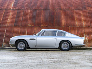 Bild 3/44 von Aston Martin DB 6 (1967)