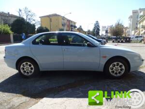 Image 7/10 of Alfa Romeo 156 1.8 TS (1998)