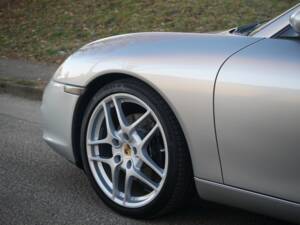 Image 9/31 of Porsche 911 Carrera (2002)