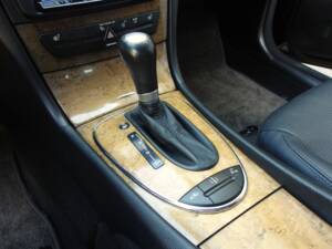 Image 48/98 of Mercedes-Benz E 63 AMG T (2008)
