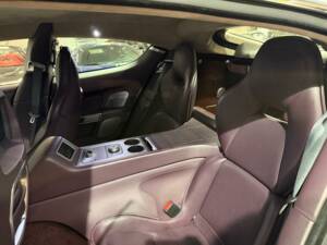 Immagine 30/42 di Aston Martin Rapide (2011)