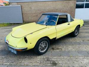 Bild 29/40 von Alfa Romeo 2000 Spider Veloce (1976)