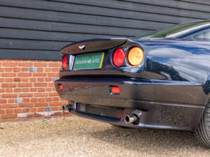 Image 50/67 of Aston Martin V8 Vantage V550 (1999)