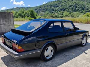 Image 5/25 of Saab 900 Turbo 16V (1992)