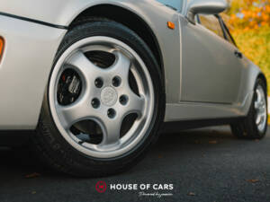 Image 11/51 of Porsche 911 Carrera 2 (1992)