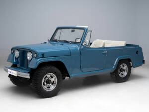 Bild 3/37 von Jeep Commando (1972)