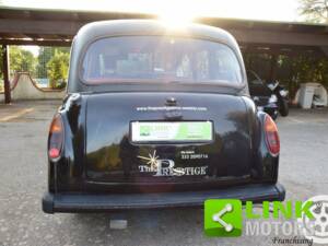 Bild 6/10 von Carbodies FX 4 R London Taxi (1994)