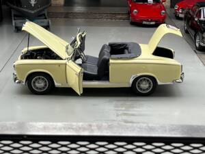 Bild 14/31 von Peugeot 403 Cabriolet (1957)