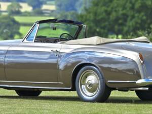 Bild 16/50 von Bentley S 1 Continental Drophead Coupé (1958)