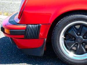 Imagen 17/35 de Porsche 911 Carrera 3.2 (1985)