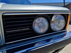 Bild 21/50 von BMW 745i (1982)