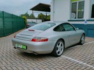 Bild 6/10 von Porsche 911 Carrera 4 (1999)