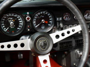 Image 31/50 of Jaguar E-Type V12 (1974)