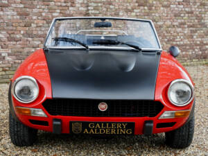 Imagen 28/50 de FIAT 124 Sport Spider (1973)