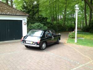 Image 4/12 of Wolseley 1300 (1968)