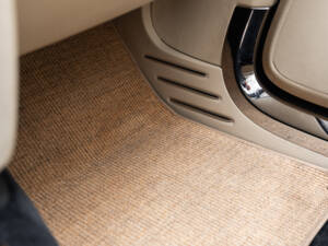 Image 24/36 of Rolls-Royce Phantom DHC (2008)