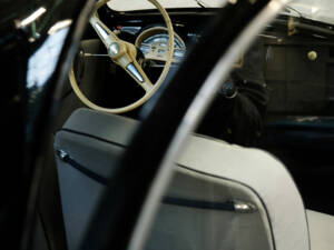 Image 19/23 of Lancia Appia C10 (1954)