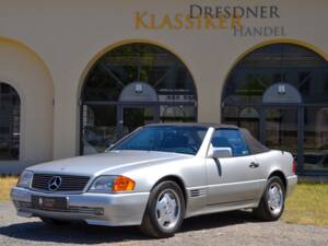 Imagen 12/50 de Mercedes-Benz 300 SL (1991)