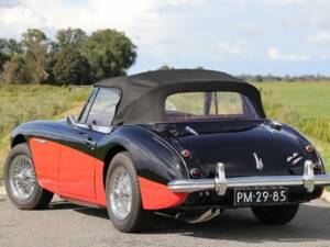 Imagen 5/7 de Austin-Healey 3000 Mk II (BJ7) (1963)