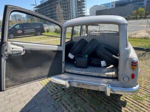Bild 6/13 von Opel Olympia Rekord Caravan (1954)