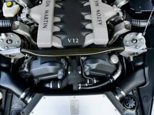 Bild 39/50 von Aston Martin V12 Vanquish (2001)